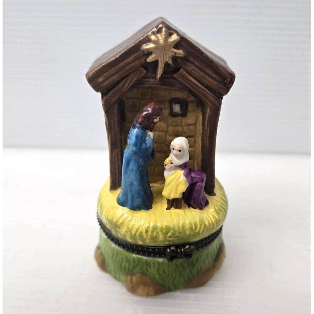 Vintage Hinged Nativity Trinket Box with Gold Frankincense and Myrhh Gifts TBN